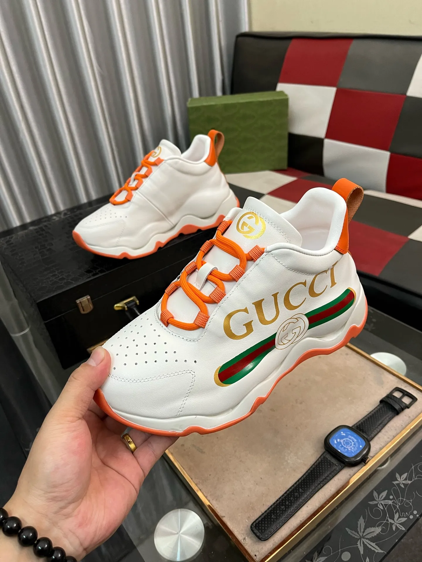 Men's shoes 💰640⌚️⌚️[Gucci] Gucci's latest casual men's shoes, welcome to 1:1 comparison, the most popular Hong Kong counter casual shoes, counter quality, support inspection, high-quality workmanship, the upper is made of Italian imported calfskin, breathable mesh insole original fashion sports outsole, casual fashion, high-end quality, size: 38-442️⃣Colors available